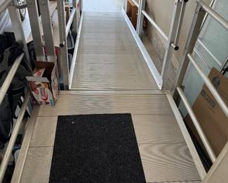 Aluminum  wheelchair ramp with handrails