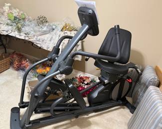 Seated SCT400G SEATED CROSSTRAINER -exercise bike