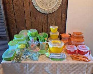 If you read this picture from the top down, it's time, to put your food away, and excersize.