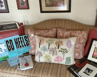 Vintage sofa deco pillows