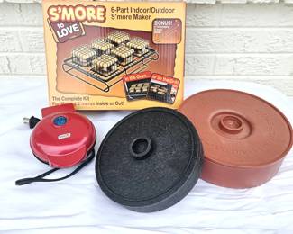 -Dash Mini Gingerbread Waffle Maker + S’mores Kit + 2 Tortilla Warmers Bundle