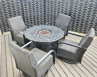 -5-Piece Outdoor Fire Pit Patio Set – Swivel Rocking Chairs – Woven & Cast Aluminum – Good Condition