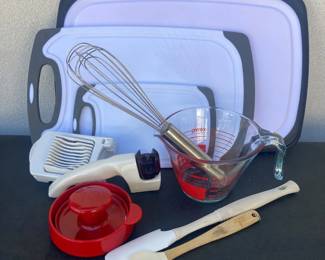  Complete Kitchen Gadget Set with Cutting Boards, Measuring Tools, and Cooking Utensils