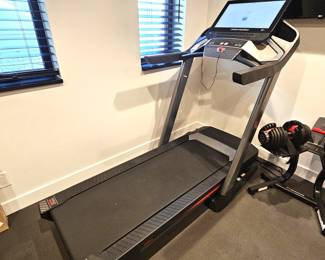 ProForm Pro 9000 iFit Treadmill Incline Touchscreen Running Machine w/ Mat