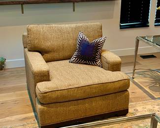 Large Vintage Upholstered Armchair from Acquisitions by Henredon Down Fill Cushions in Tan Tweed Upholstery