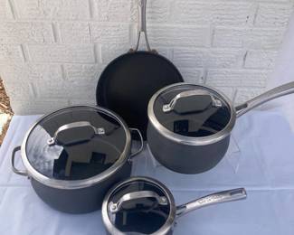 Sur La Table 7-Piece Hard Anodized Non-Stick Cookware Set