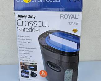 -Royal 1216X Heavy Duty Crosscut Paper Shredder 12 Sheet With Box
