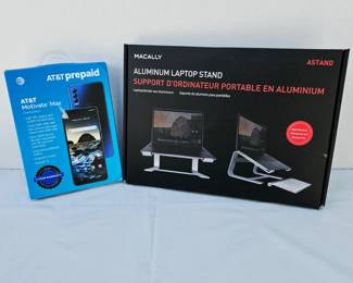 -NIB AT&T Motivate Max 32GB Smartphone + Macally Aluminum Laptop Stand
