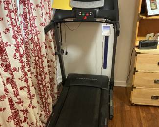 Treadmill 