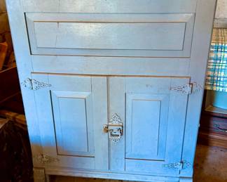  ANTIQUE PAINTED OAK LARGE ICE CHEST LIFT TOP
