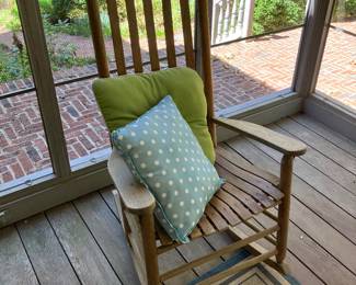 Wooden rocking chair 