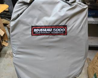 Rousseau 5000 dust containment system