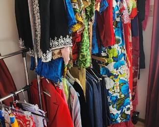 Vintage Hawaiian Clothes