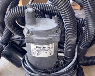 Flow Tech Submursible Sump Pump ooA-08!