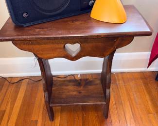 Vtg Wood Heart Table!