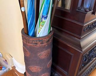 Terra cotta umbrella stand