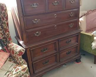 Chest of Drawers