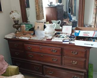 Bedroom Suite Dresser and Mirror