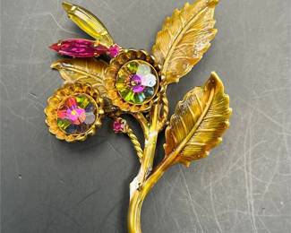 Flower brooch