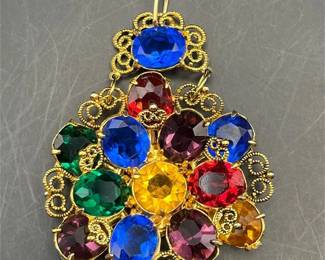 Vintage multi color pendant