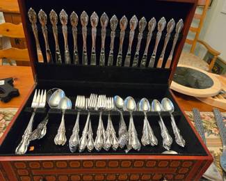 Oneida stainless service for 20