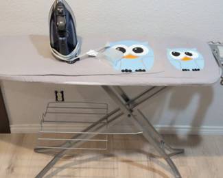 Ironing board + iron