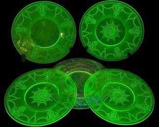 Uranium Depression Glass Luncheon Plates, 8.5  Anchor Hocking Cameo Green