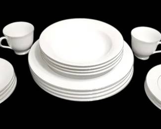 Nikko White Lace Platinum Patra China Set 20 Pieces