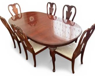 Thomasville Winston Court Dining Table  Chairs, Solid Cherry Wood