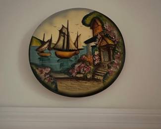 Round Nautical Scene Wall Plaque