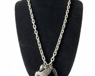 A. EDSITY Navajo Sterling Silver and Onyx Pendant Necklace