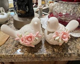 Pair of Andrea by Sadek White Doves with Pink Roses Figurines