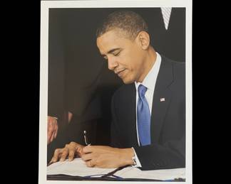 Barack Obama Signed "Thanks for all you've done to make this day possible!" Card with Photo