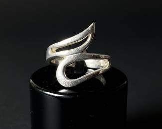 Sterling Silver Abstract Swirl Ring