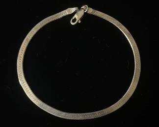 14k Gold Herringbone Chain Bracelet