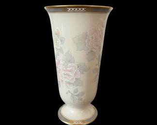 Lenox McKinley Vase