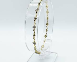 14k Gold Diamond Flower Link Bracelet
