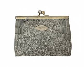 Victory Original "Crocodile" Pattern Kiss Clasp Coin Purse