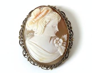 14k Victorian Carved Shell Cameo Brooch Pendant