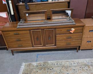 Dresser with mirrors