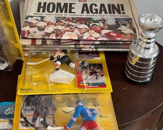 Redwings hockey memorabilia 