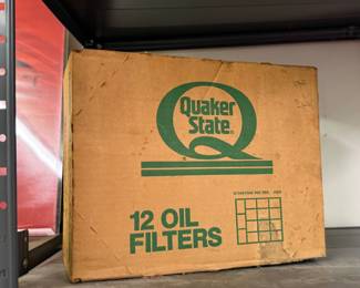 Vintage quaker state oil filters