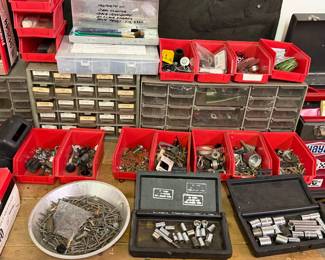 Nut / bolt organizers, socket sets