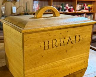 Bread box