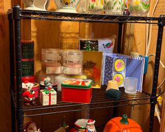 Wire shelving, Holliday decor