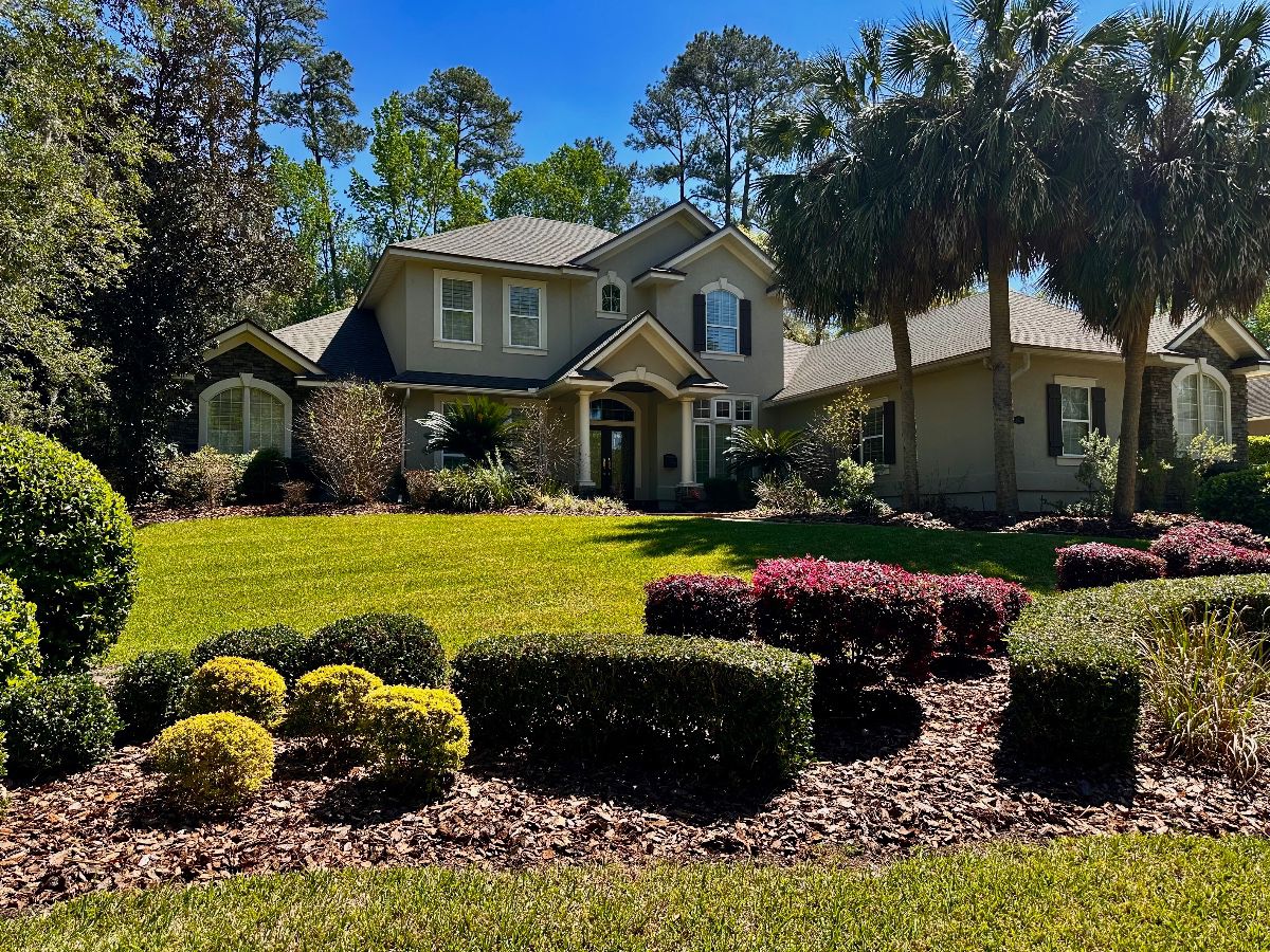 This spectacular house is full of treasures 
