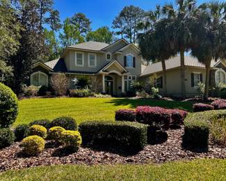 This spectacular house is full of treasures 