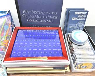 Quarters of the 50 states display cases