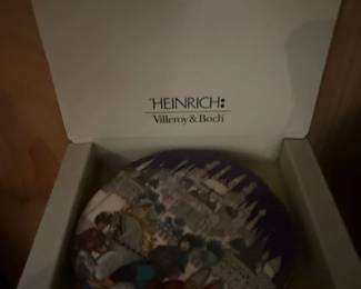 Heinrich Villeroy  Boch Russian Fairy Tales Collector Plate second image