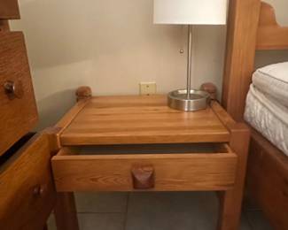 Vintage YoungHinkle Solid Oak Nightstand